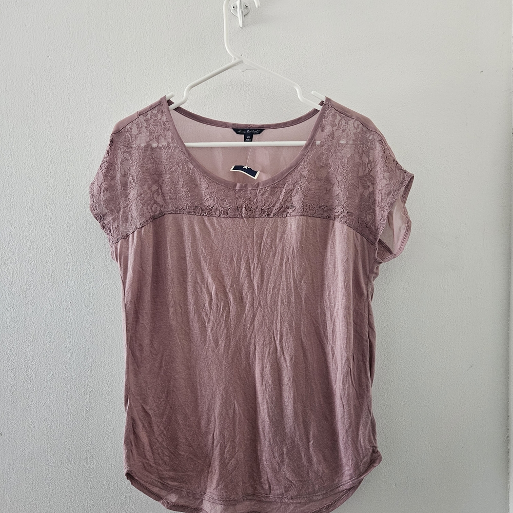Women's Lace Detail Top - Pink